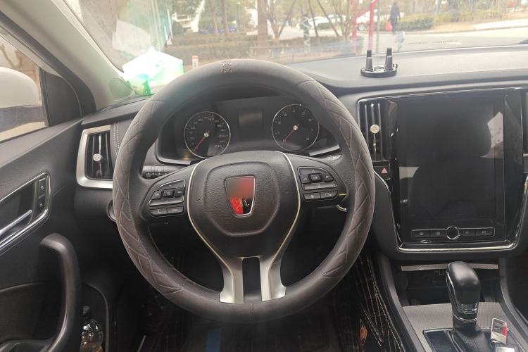 Used Roewe i6 2019 PLUS 1.6L CVT 4G Connected Flagship Deluxe Edition