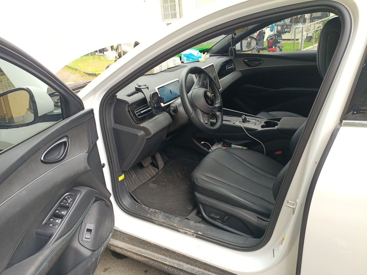 BYD Seal 06 New Energy 2024 DM-i 120KM Prestige Model — снимка 16