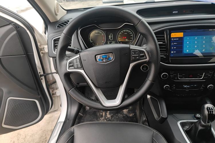 Used Geely Auto Vision X6 2016 1.8L Manual Luxury Model