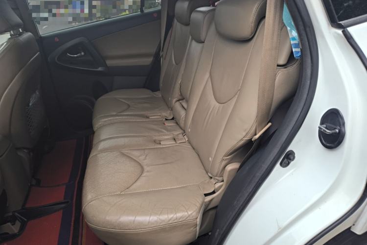 Used Toyota RAV4 2011 2.0L Automatic Luxury Edition
