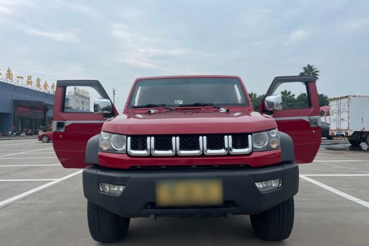 Used BAIC Off-Road BJ40 2017 40L 2.3T Automatic All-Wheel Drive Ring of the Tower Champion Edition
