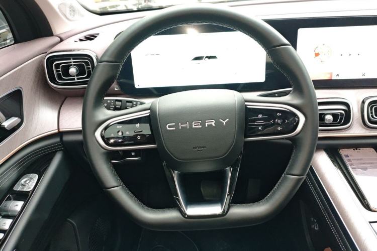 Used Chery Tiggo 9 C-DM 2025 1.5T 106KM Enjoy Edition 5 Seats Lithium-Ion Battery Steering Wheel