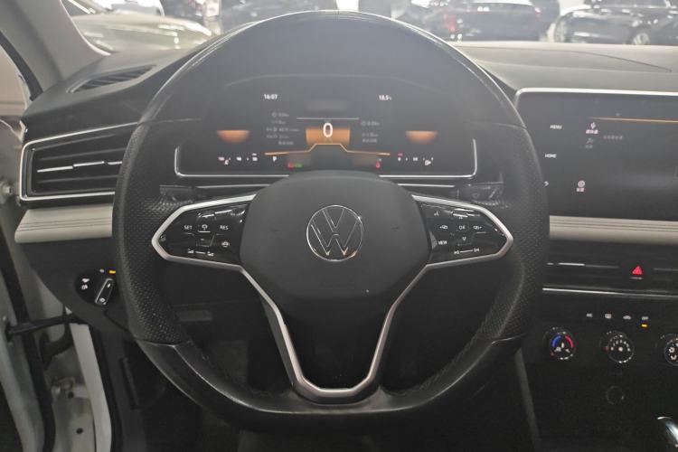 Used Volkswagen Tiguan L 2023 330TSI Automatic Two-Wheel Drive Comfort Edition Steering Wheel