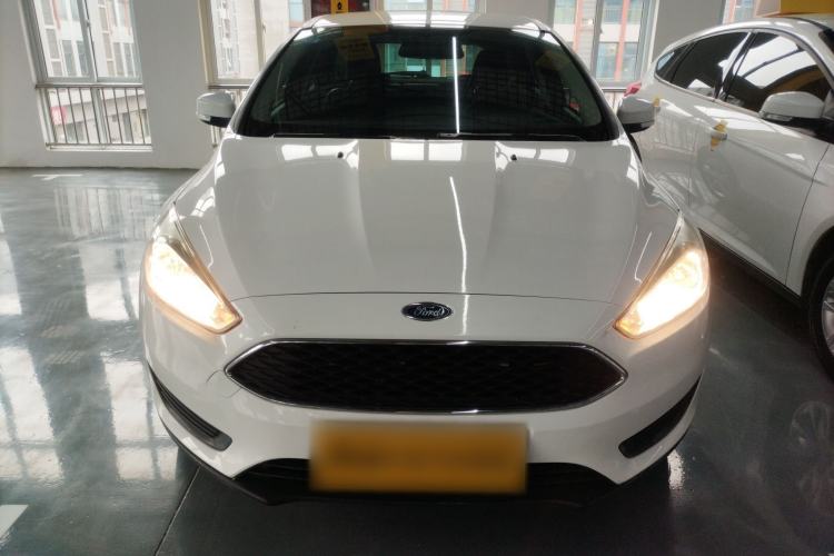 Used Ford Focus 2018 Hatchback Classic 1.6L Automatic Comfort Plus SmartDrive Edition
