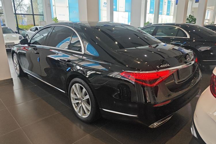 Used Mercedes-Benz S-Class 2022 S 400 L Business Model Exterior 2