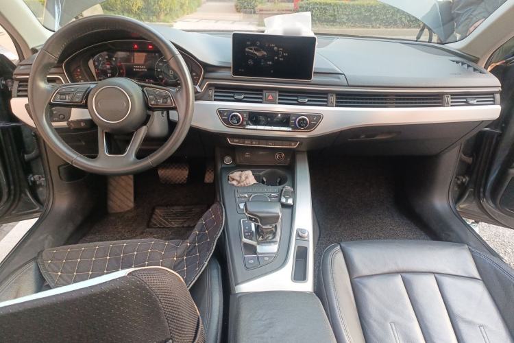 Used Audi A4L 2018 30th Anniversary Edition 40 TFSI Fashion Model