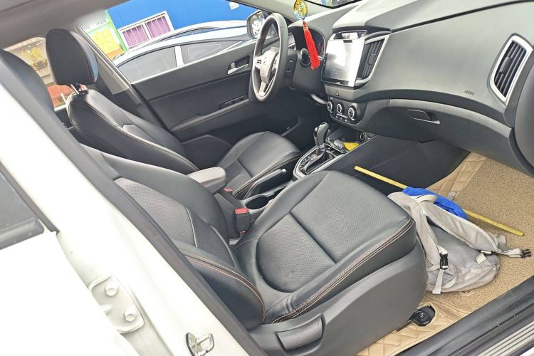 Used Hyundai ix25 2016 1.6T Dual-Clutch Two-Wheel Drive Smart GLS Model
