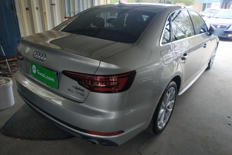 Used Audi A4L 2018 30th Anniversary Edition 40 TFSI Trendy Model Rear Right 45 Deg