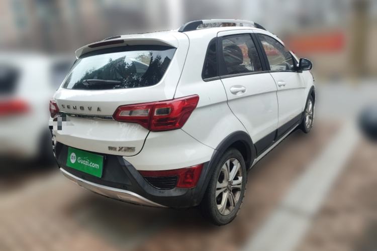 Used BAIC Senova X25 2015 1.5L manual Comfort trim level
