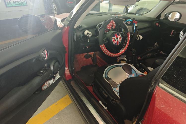 Used MINI 2016 1.5T COOPER Driver Seat