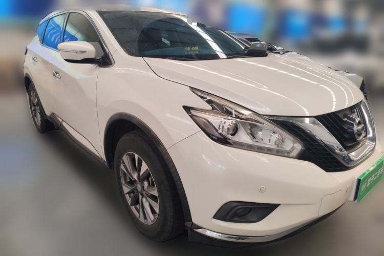 Used Nissan Murano 2017 2.5L XL Two-Wheel Drive Smart Edition Front Right 45 Deg