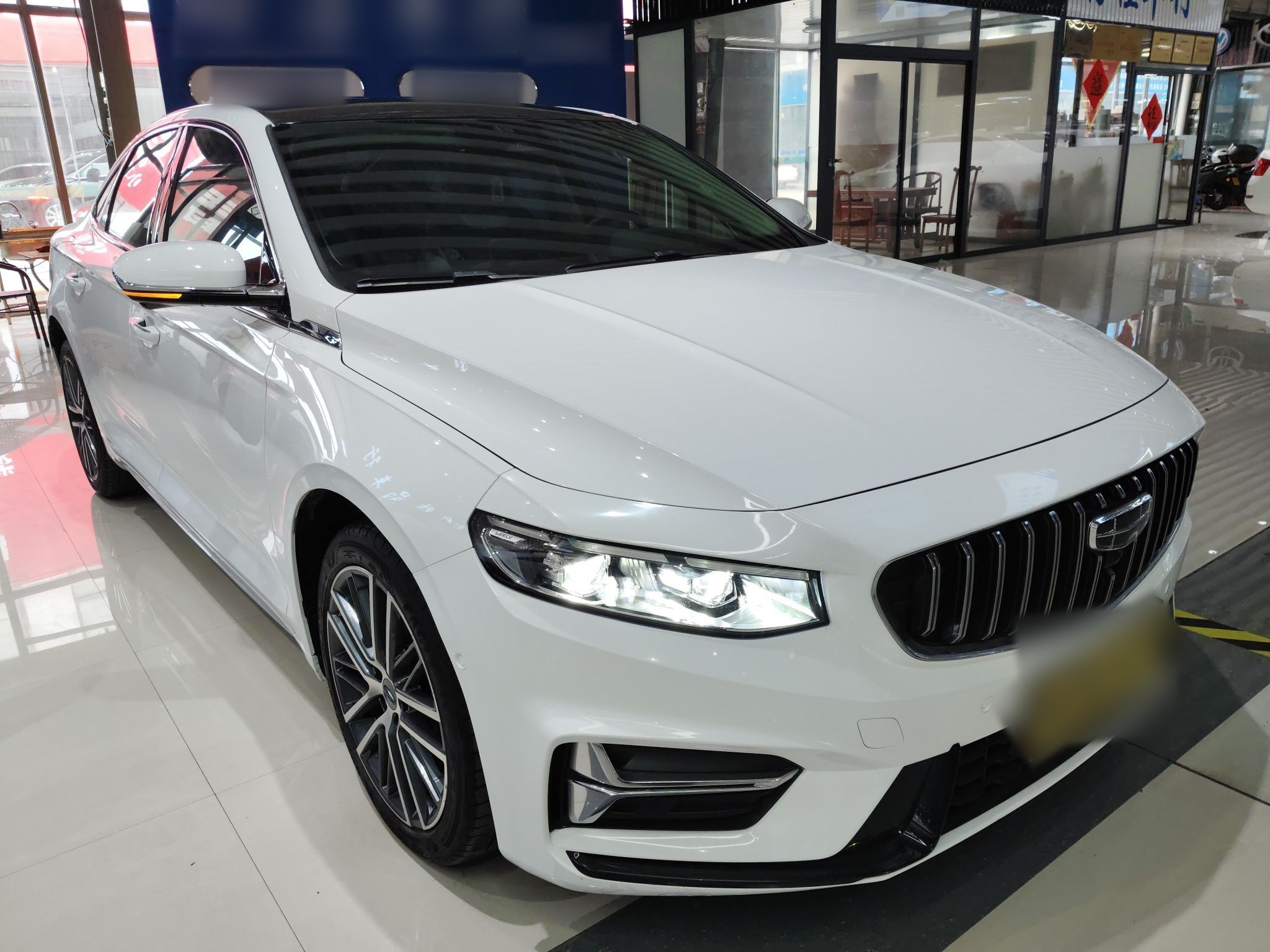 Geely Auto Preface 2023 2.0TD Prestige Version — снимка 3