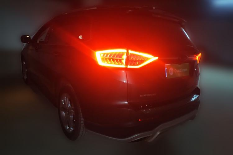 Used Ford Edge 2015 2.0T GTDi 4x4 High-Grade Model