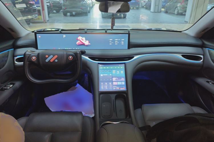 Used IM L6 2024 Max Standard Edition Center Console