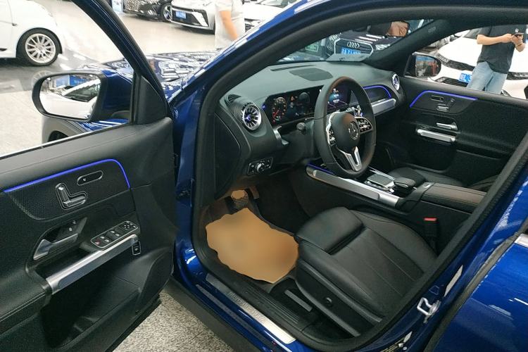 Used Mercedes-Benz EQB 2023 Facelift EQB 260
