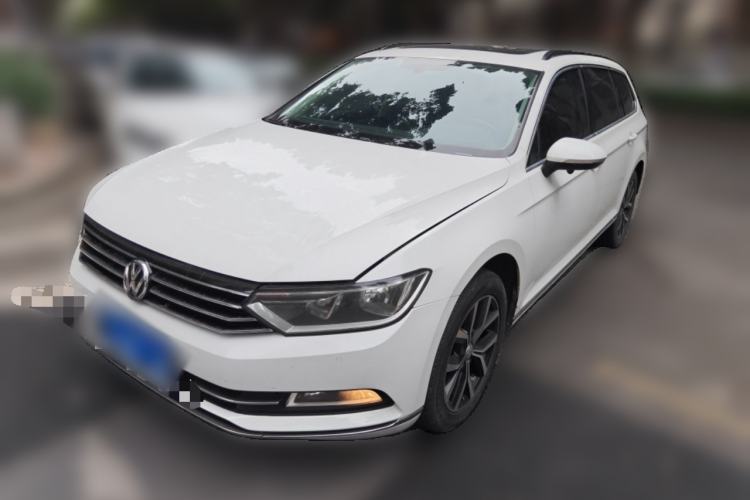 Used Volkswagen Variant 2016 380TSI Two-Wheel-Drive Style Edition