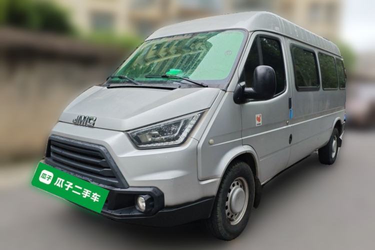 Used JMC Transit 2019 2.8T Commercial Version Long Wheelbase Mid-Roof 6-Seater Rear Single Tire China VI Emission Standard – JX493