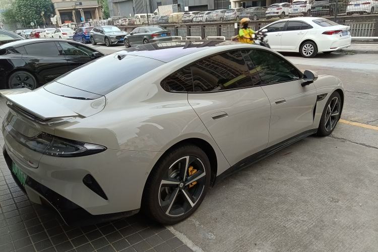 Used Xiaomi Auto SU7 2024 Four-Wheel Drive Ultra-Long Range Advanced Intelligent Driving Max Edition Rear Right 45 Deg