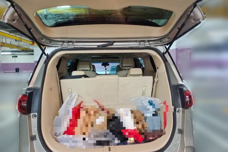 Used Buick GL8 2023 ES Lu Zun Deluxe Model Trunk