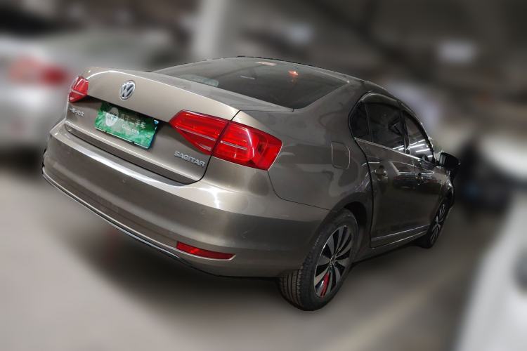 Used Volkswagen Sagitar 2017 1.6L Manual Comfort Model