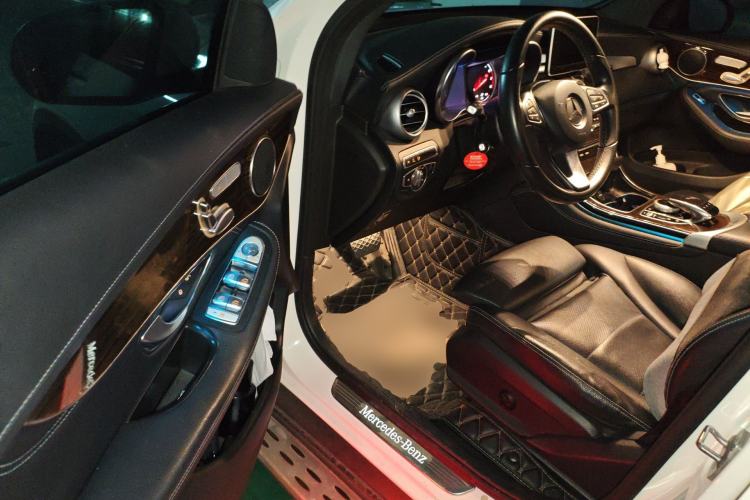 Used Mercedes-Benz GLC 2019 GLC 260 L 4MATIC Luxury Model Driver Seat