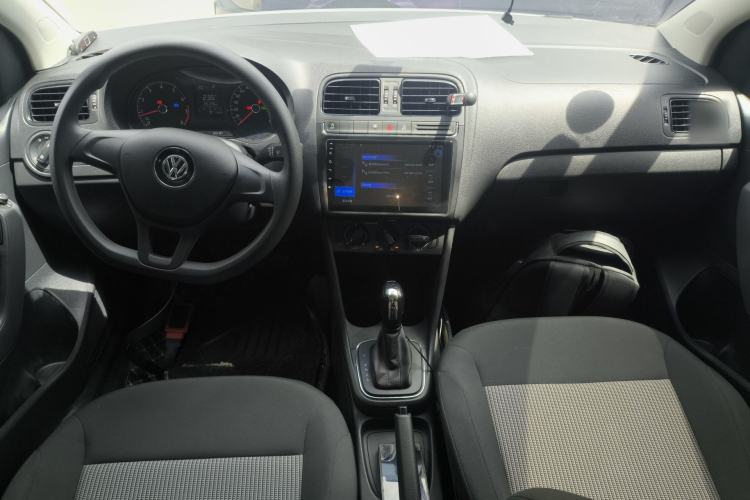 Used Volkswagen Polo 2018 1.5L Automatic Advanced Driving Model Center Console