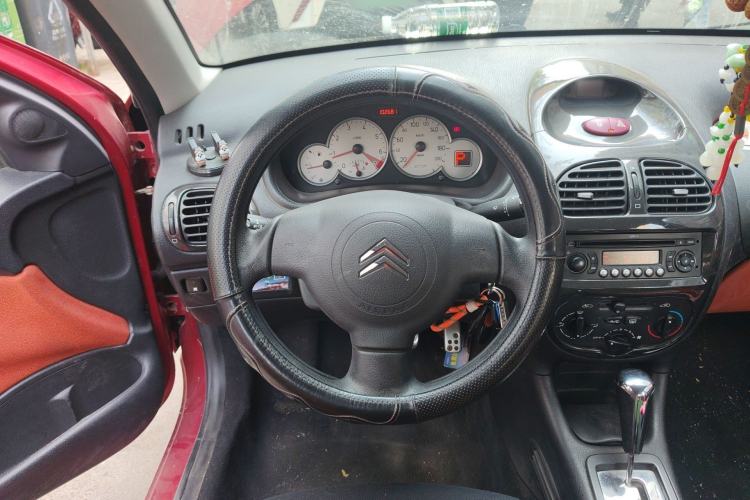 Used Citroen C2 2013 CROSS 1.6L Automatic Sport Model
