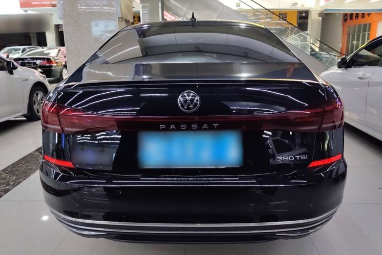 Used Volkswagen Passat 2024 380TSI Dragon Edition