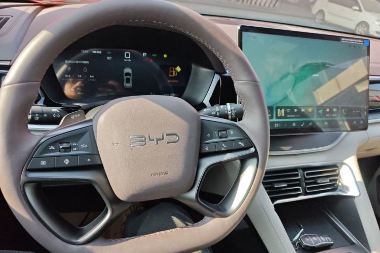 Used BYD Song PLUS New Energy 2025 DM-i Smart Drive 112KM Prestige Model
