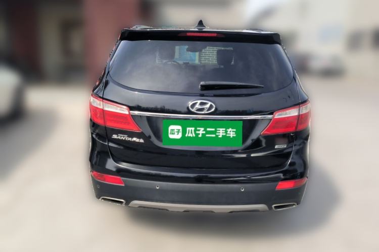 Used Hyundai Grand SantaFe 2013 3.0L 7-seat 4x4 Brown Interior Flagship Edition Rear