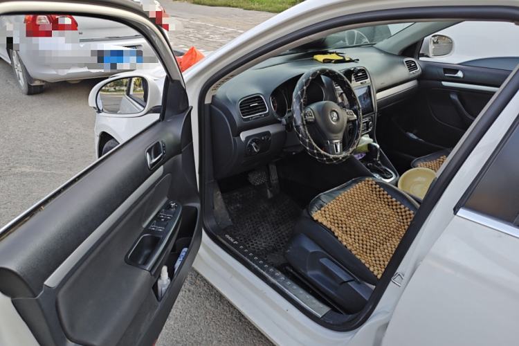 Used Volkswagen Golf 2011 1.4 TSI Comfort Travel Edition Driver Seat