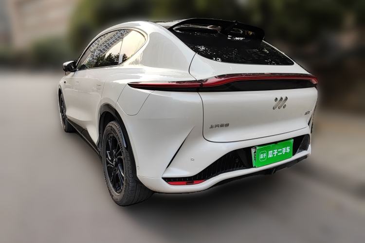 Used IM LS7 2023 90 kWh Elite Rear-Drive Version
