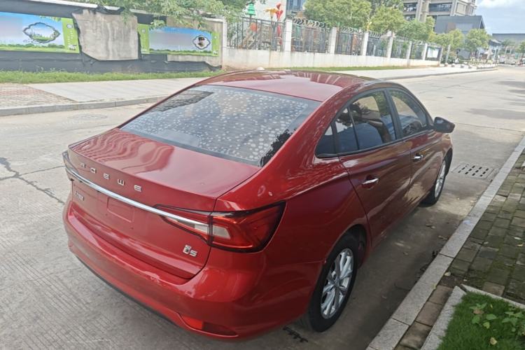 Used Roewe i5 2019 1.5L Automatic 4G Connected Langyue Edition
