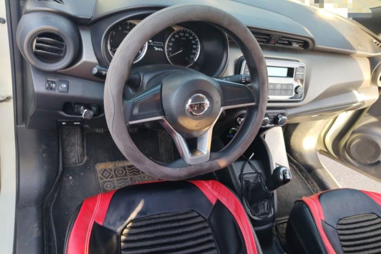 Used Nissan Kicks 2019 1.5L Manual Cool Edition