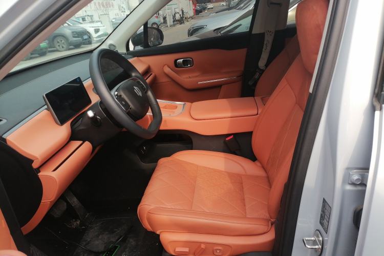 Used Leapmotor C16 2026 Extended-Range 280 LiDAR Zhizun Edition 5 Seats Left Front Seat