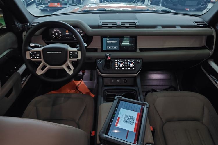 Used Land Rover Defender 2020 110 P400 SE