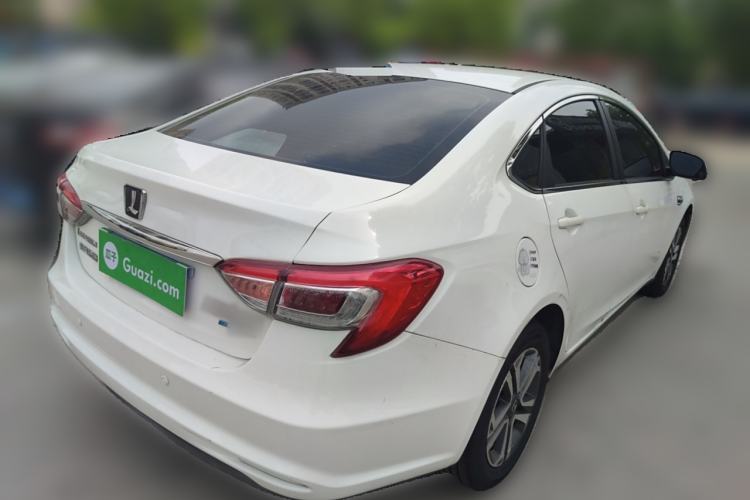 Used Luxgen 5 2015 1.8T Automatic ZhiZun Model
