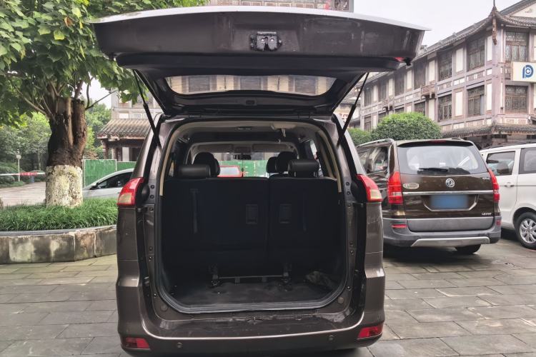 Used Dongfeng Fengon 330 2019 1.5L 330S Manual Comfort Version China VI Standard
