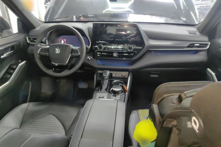 Used Toyota Crown Kluger 2023 2.5L HEV Four-Wheel Drive Prestige Edition Center Console