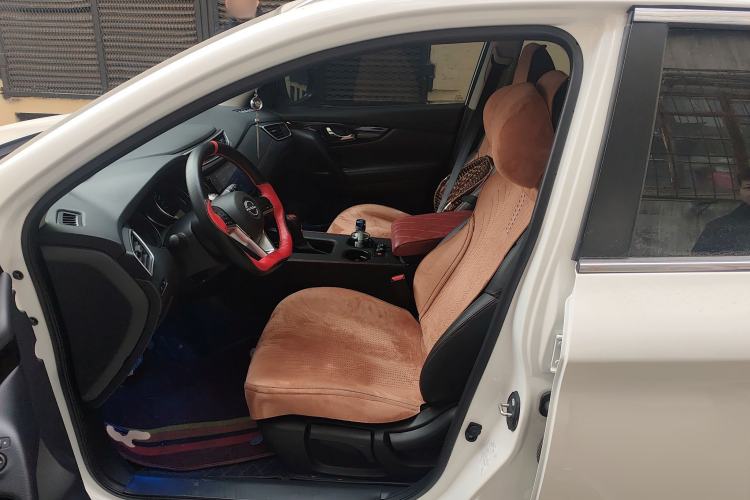 Used Nissan Qashqai 2023 Classic 2.0L CVT XV Comfort Edition
