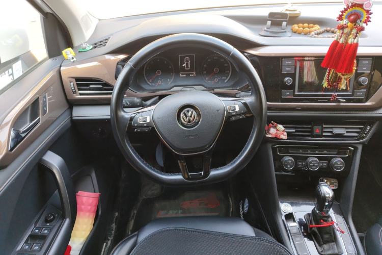 Used Volkswagen Tharu 2019 280TSI Two-Wheel Drive Comfort Edition China V Standard Steering Wheel