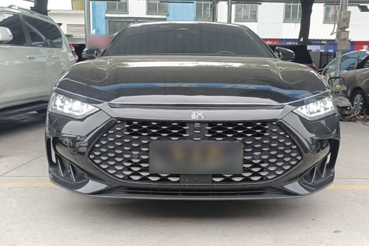 Used BYD Han 2023 DM-i Champion Edition 121KM Prestige Model
