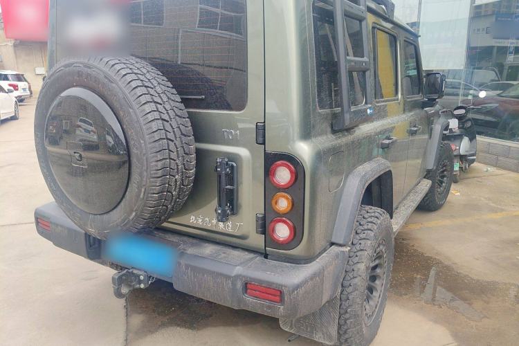 Used 212 T01 2024 2.0T Explorer