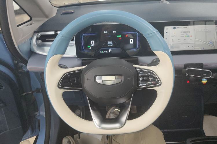 Used Geometry E Firefly 2022 401 km Linglong Tiger 4 Seats Steering Wheel