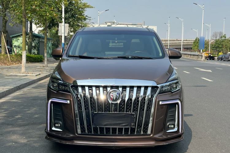 Used Buick GL8 2021 Land Cruiser Executive Class 652T Luxury Model
