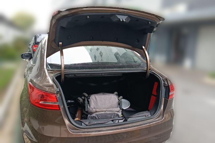 Used Ford Escort 2015 1.5L Automatic Comfort Edition
