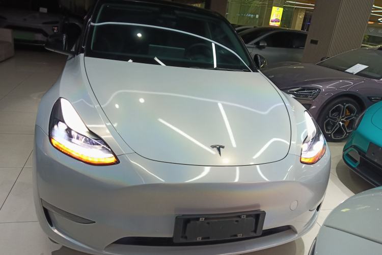 Used Tesla Model Y 2021 Revised Version 2 Long-Range All-Wheel-Drive Edition