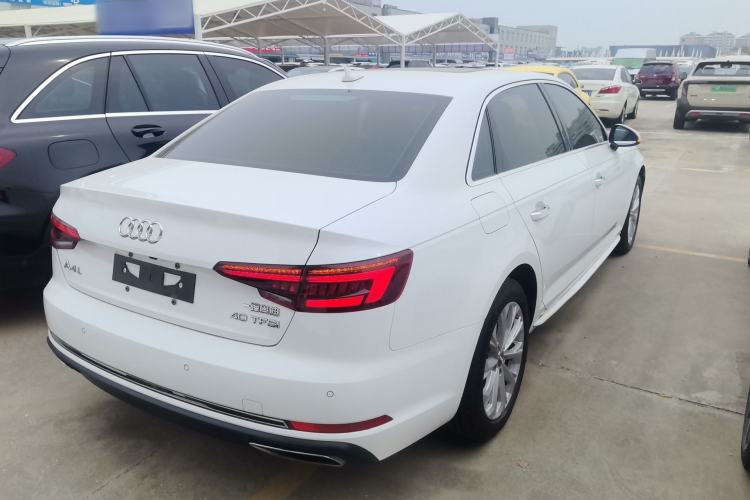 Used Audi A4L 2019 40 TFSI Ambition China VI