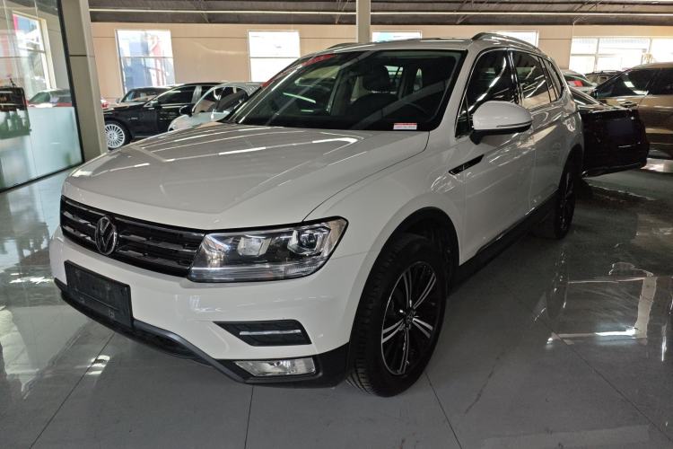 Used Volkswagen Tiguan L 2020 330TSI Automatic Two-Wheel Drive Panoramic Comfort Edition China VI Standard