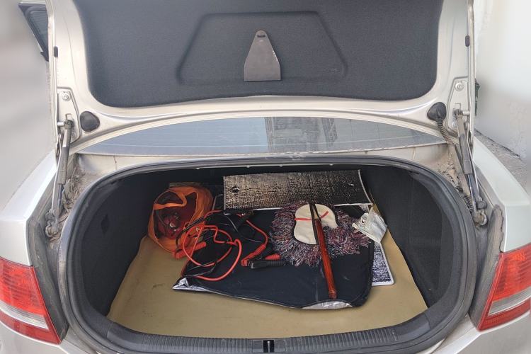 Used Audi A6L 2005 2.4L Comfort Edition
